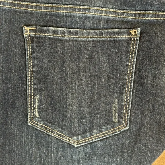 Simply Vera Wang Skinny Jeans - Picture 5 of 5